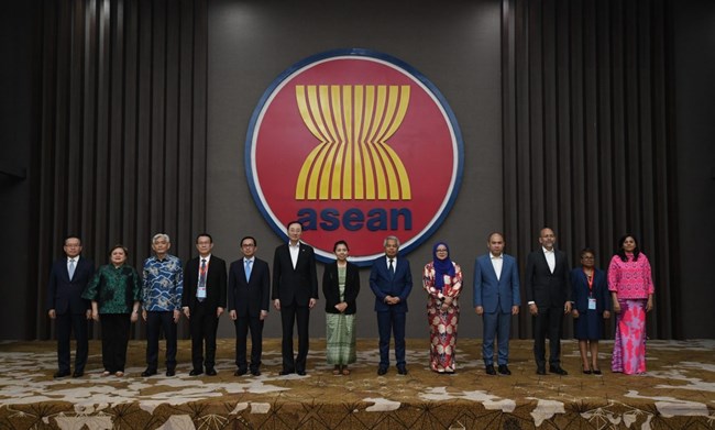 ASEAN, Trung Quốc khẳng định cam kết tăng cường quan hệ đối tác (11/05/2024)